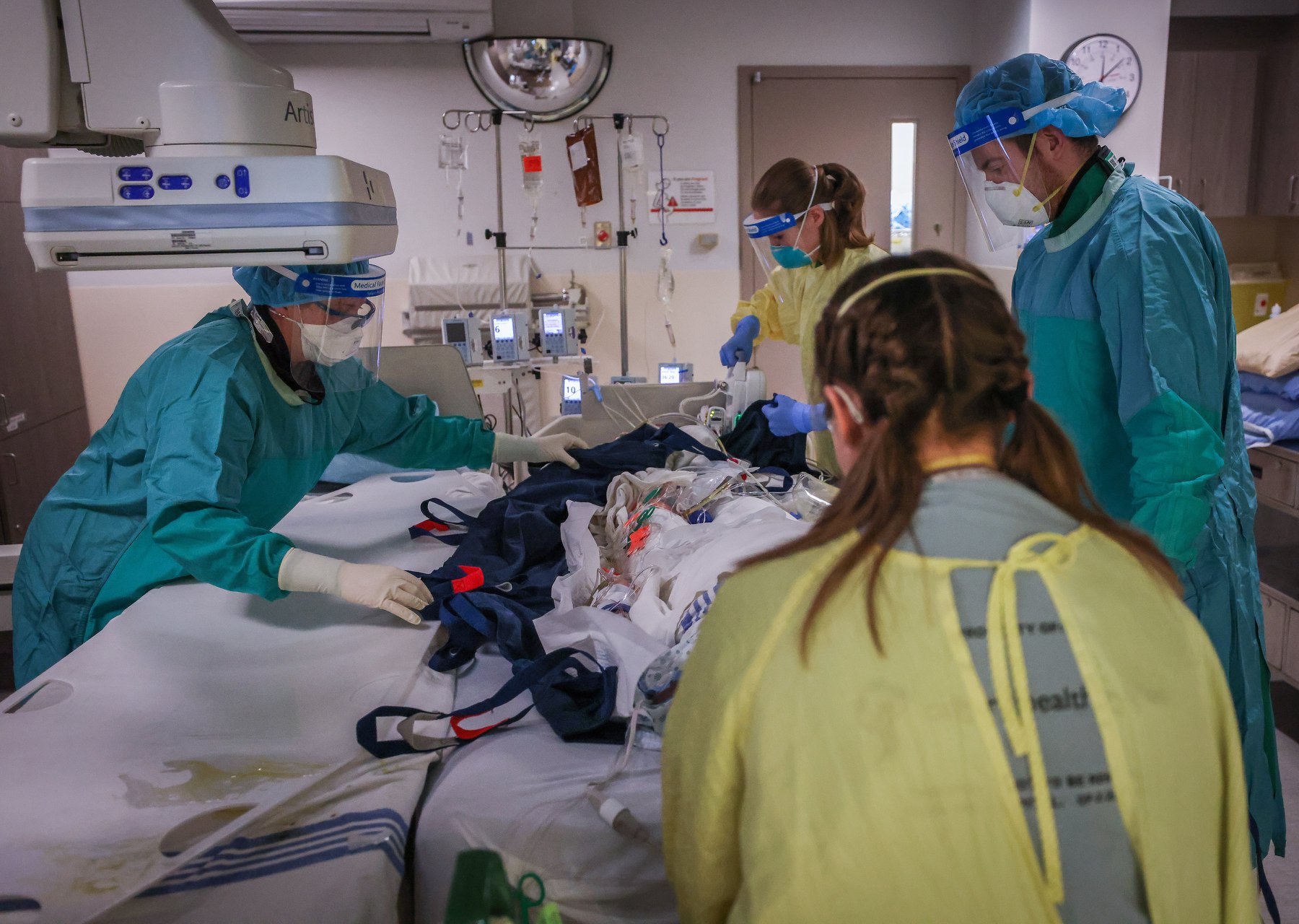 Alberta ICU capacity is at 87 per cent, 70 per cent from COVID19